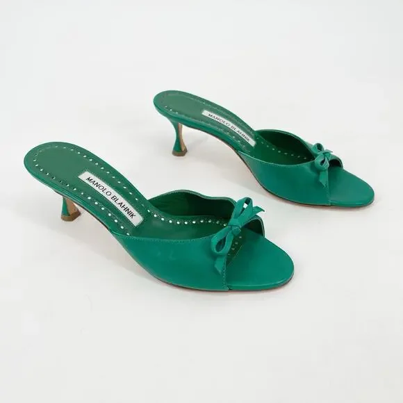 Manolo Blahnik Green Leather Pertinanu Bow Detail Kitten Heel Mules IT 37 - Picture 1 of 10